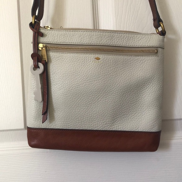 Fossil Handbags - Fossil leather crossbody purse